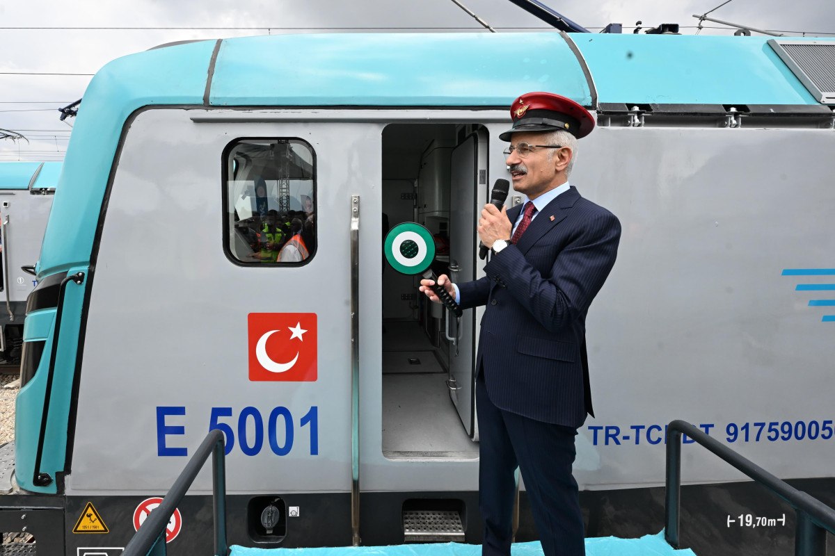 YERLİ, MİLLİ VE ÖZGÜN ÜRETİME BÜYÜK ÖNEM VERİYORUZ