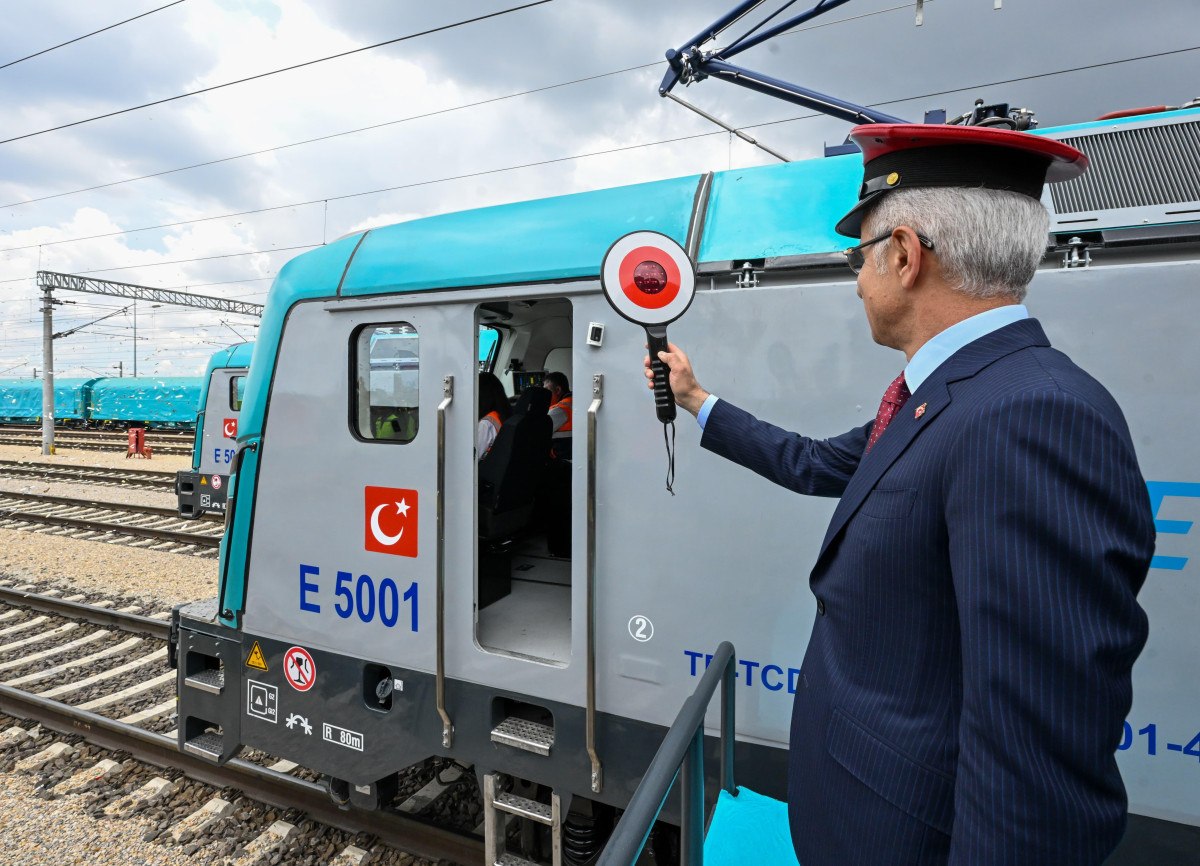 YÜZDE 100 YERLİ VE MİLLİ