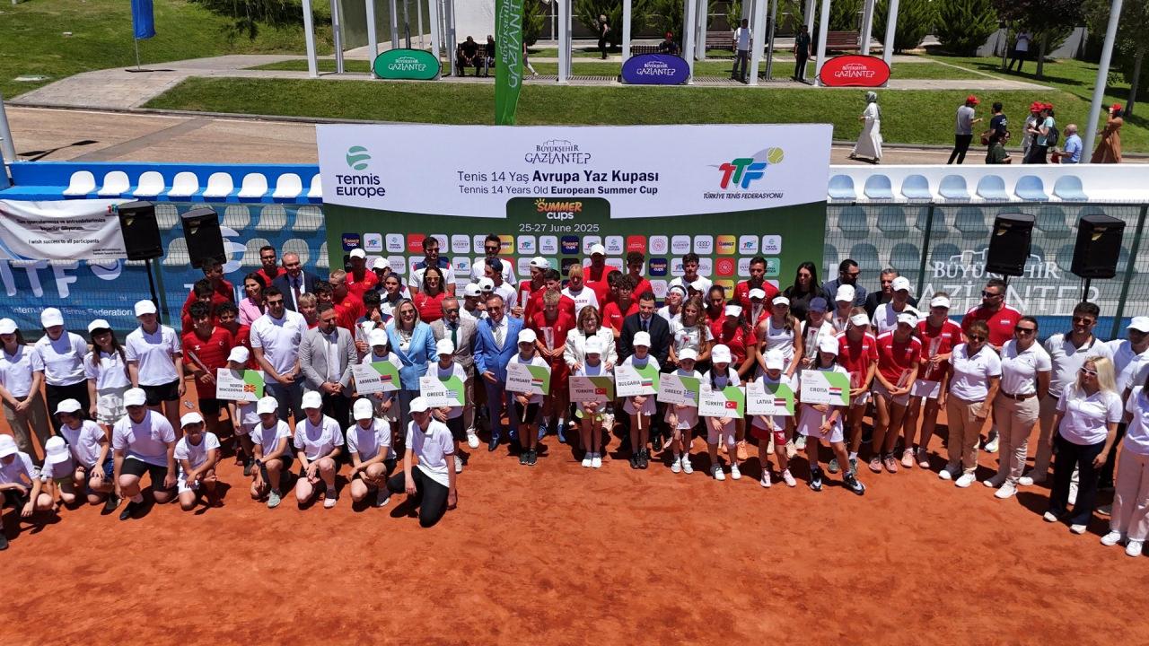 8 ülkenin sporcuları katıldı! Gaziantep'te muhteşem turnuva