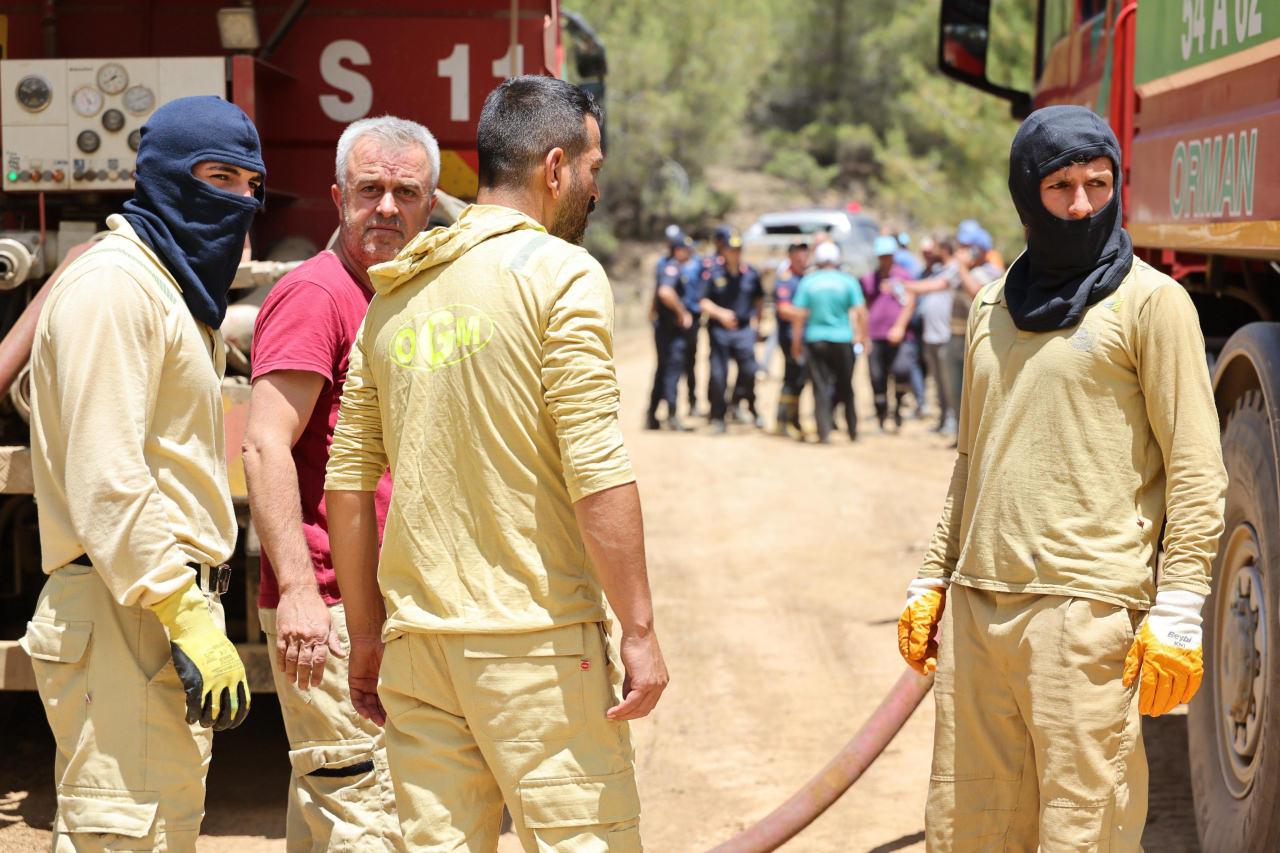 Bakan Yumaklı: 2 günde 150 orman yangını çıktı! 16 yerleşim yeri tahliye edildi