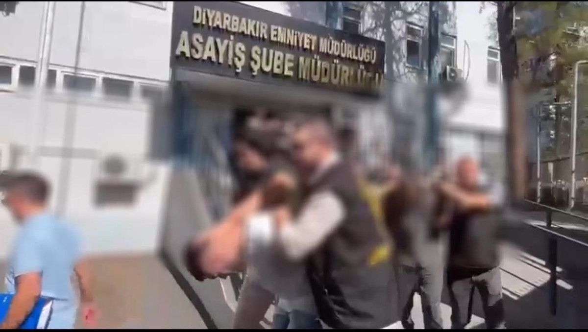 Diyarbakır'da 'Akbaba Operasyonu': 18 tutuklama