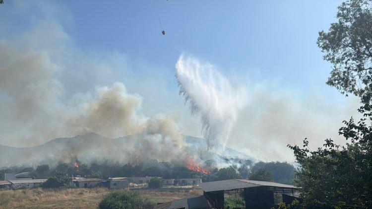 Gaziantep Büyükşehir'den Nurdağı'nda çıkan orman yangınına müdahale
