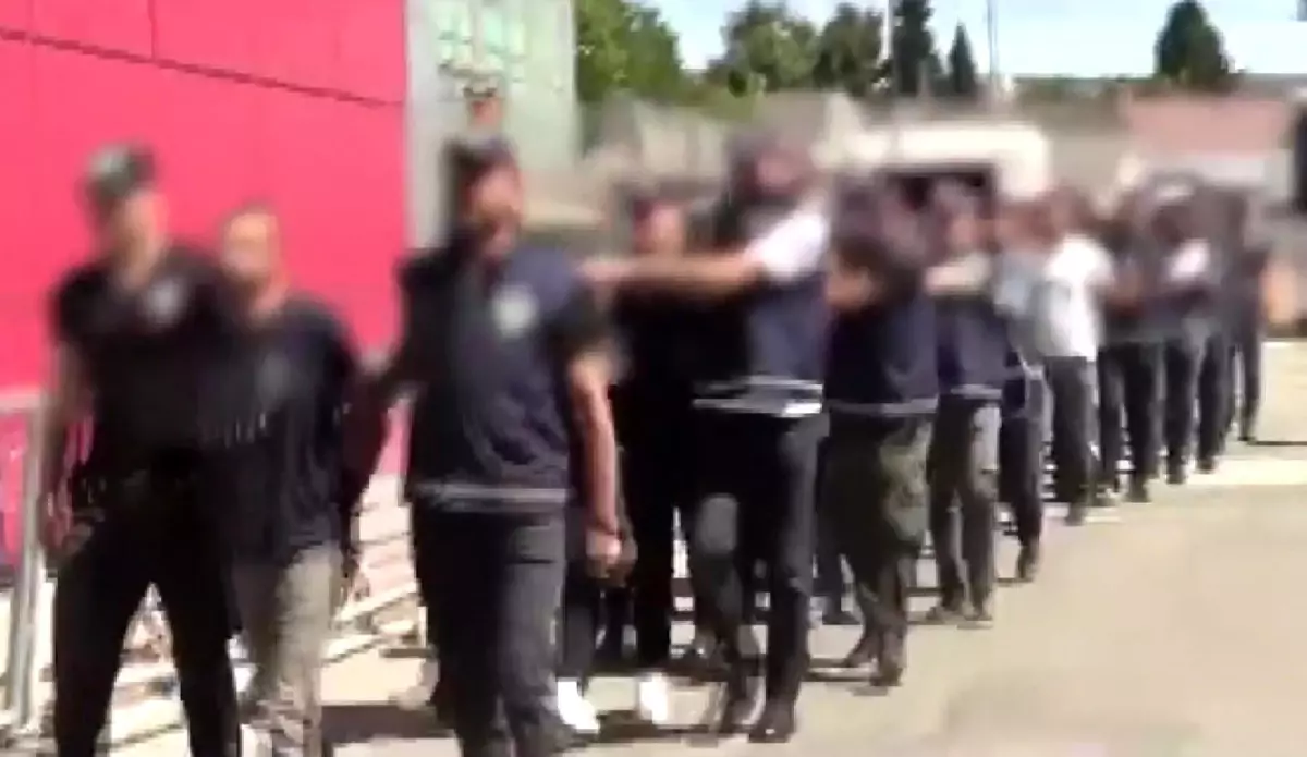 Gaziantep'te Change Araç Operasyonu: 13 Tutuklama