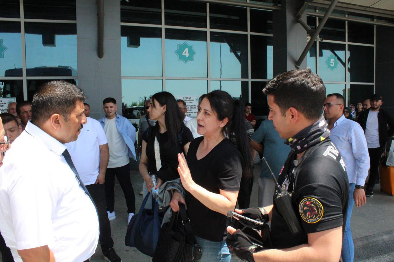 'MECBUR KALIP TELEFONU AÇTIM'