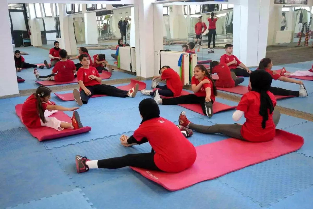 Şehitkamil Yaz Spor Akademisi Başladı