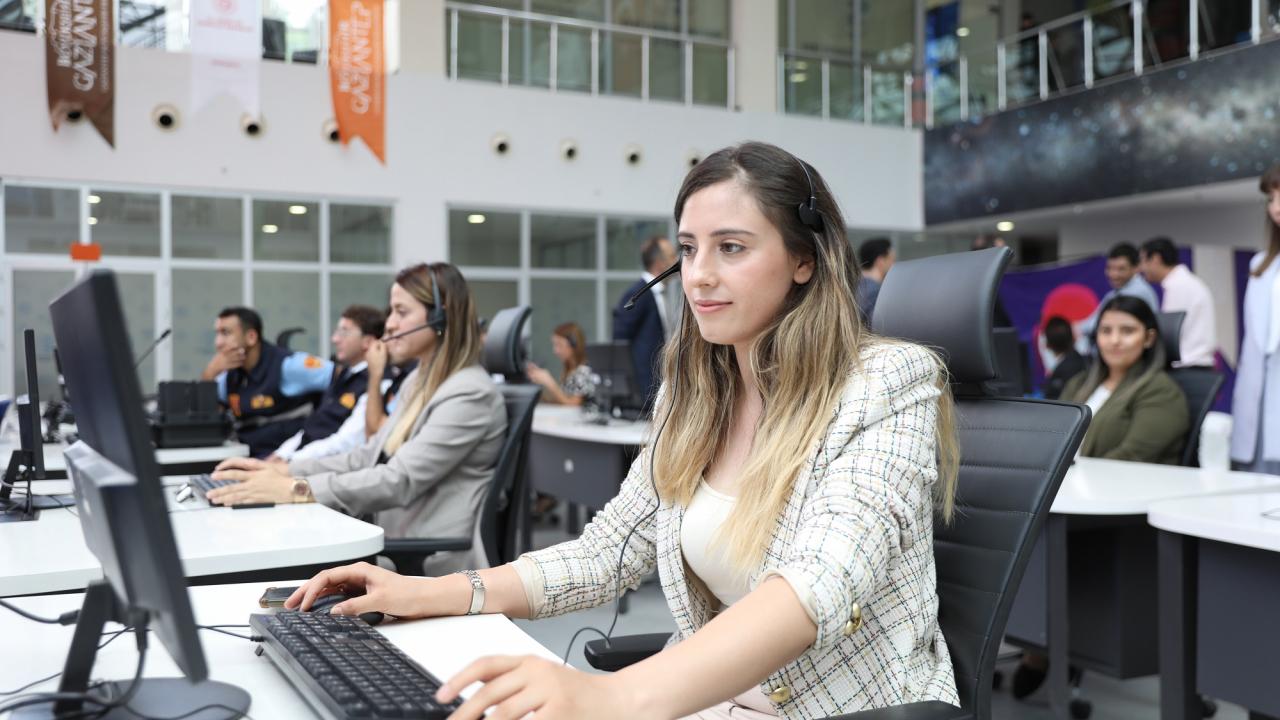 Türkiye'nin ilk yapay zeka destekli çağrı merkezi Gaziantep'te!