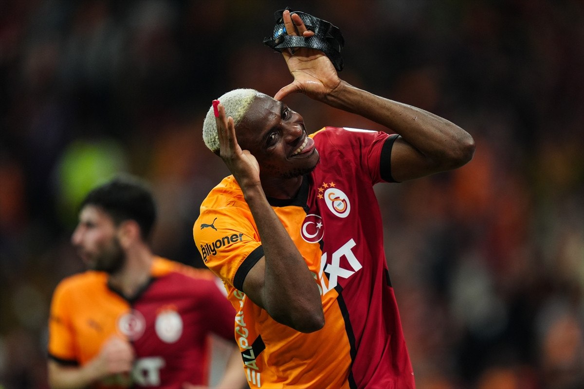 Victor Osimhen'in Golleriyle Galatasaray Şampiyonluğa Gitti