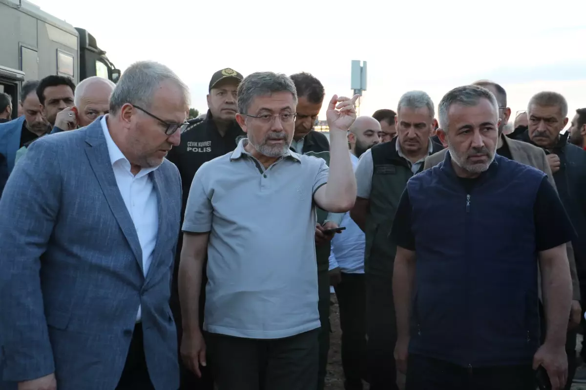 Yangınlar Ülkeyi Sarıyor