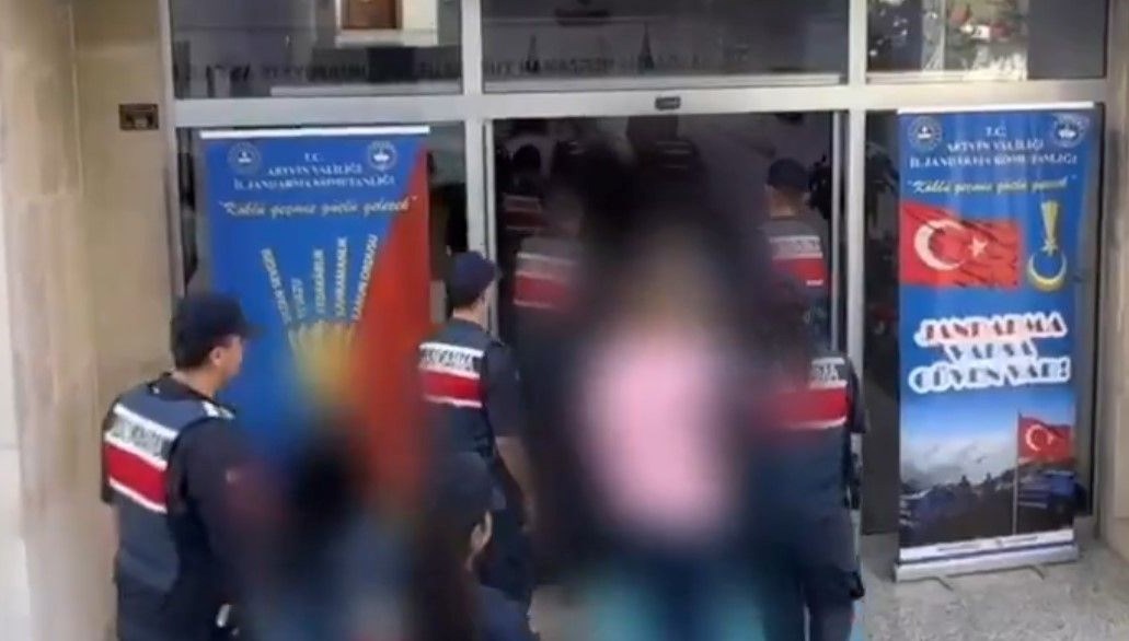 30 ilde FETÖ operasyonu: 65 tutuklama