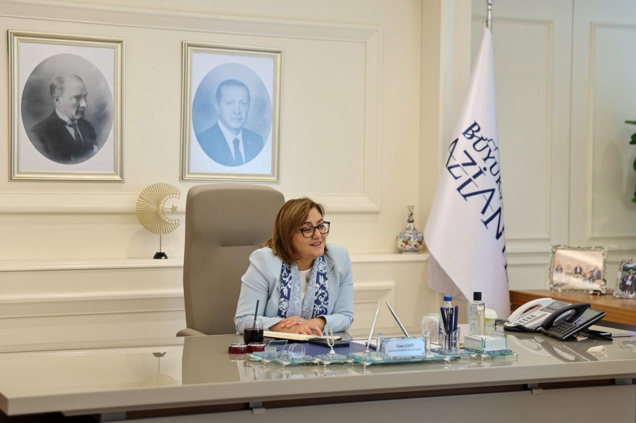 Gaziantep'in Başarılı Sporcuları Fatma Şahin ile Buluştu