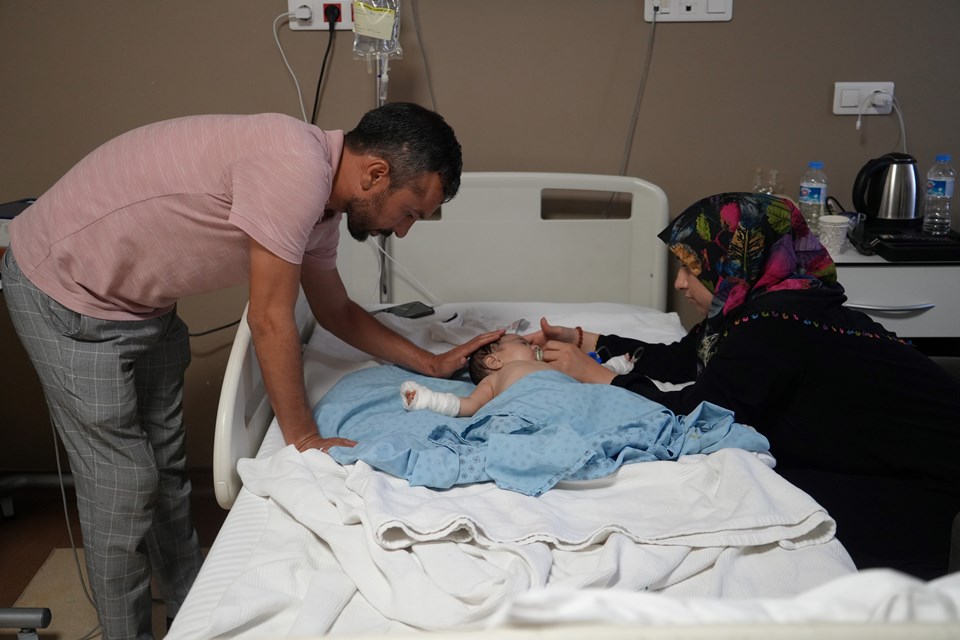 Hastanede Hemşire Hatası: 3 Aylık Bebeğin Parmak Kesilmesi