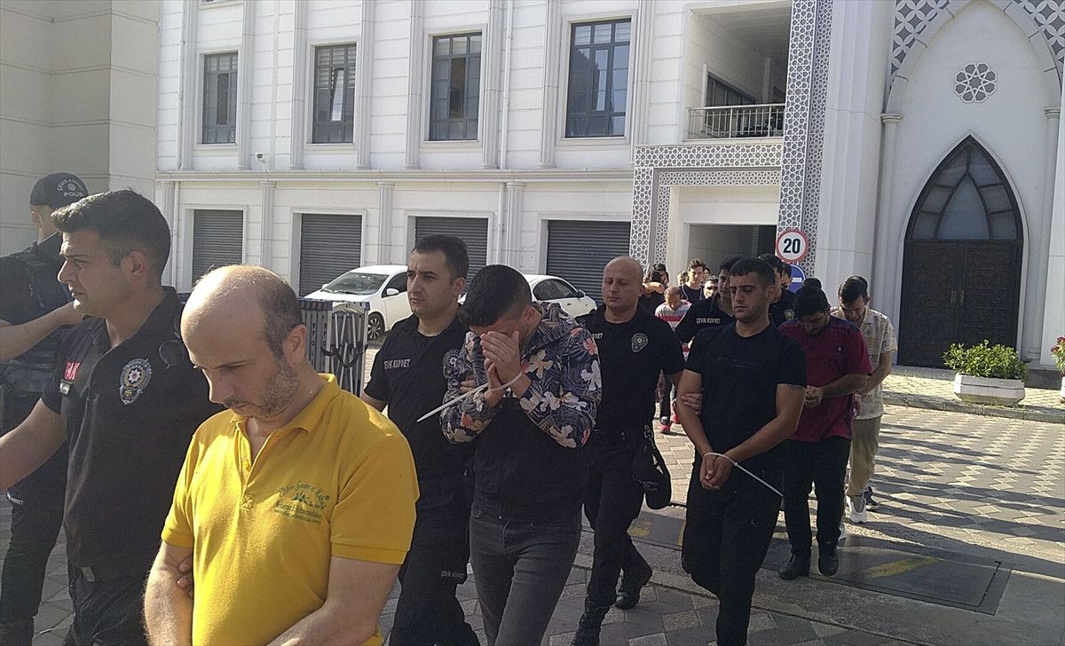 Kocaeli Merkezli Dolandırıcılık Operasyonu: 38 Gözaltı