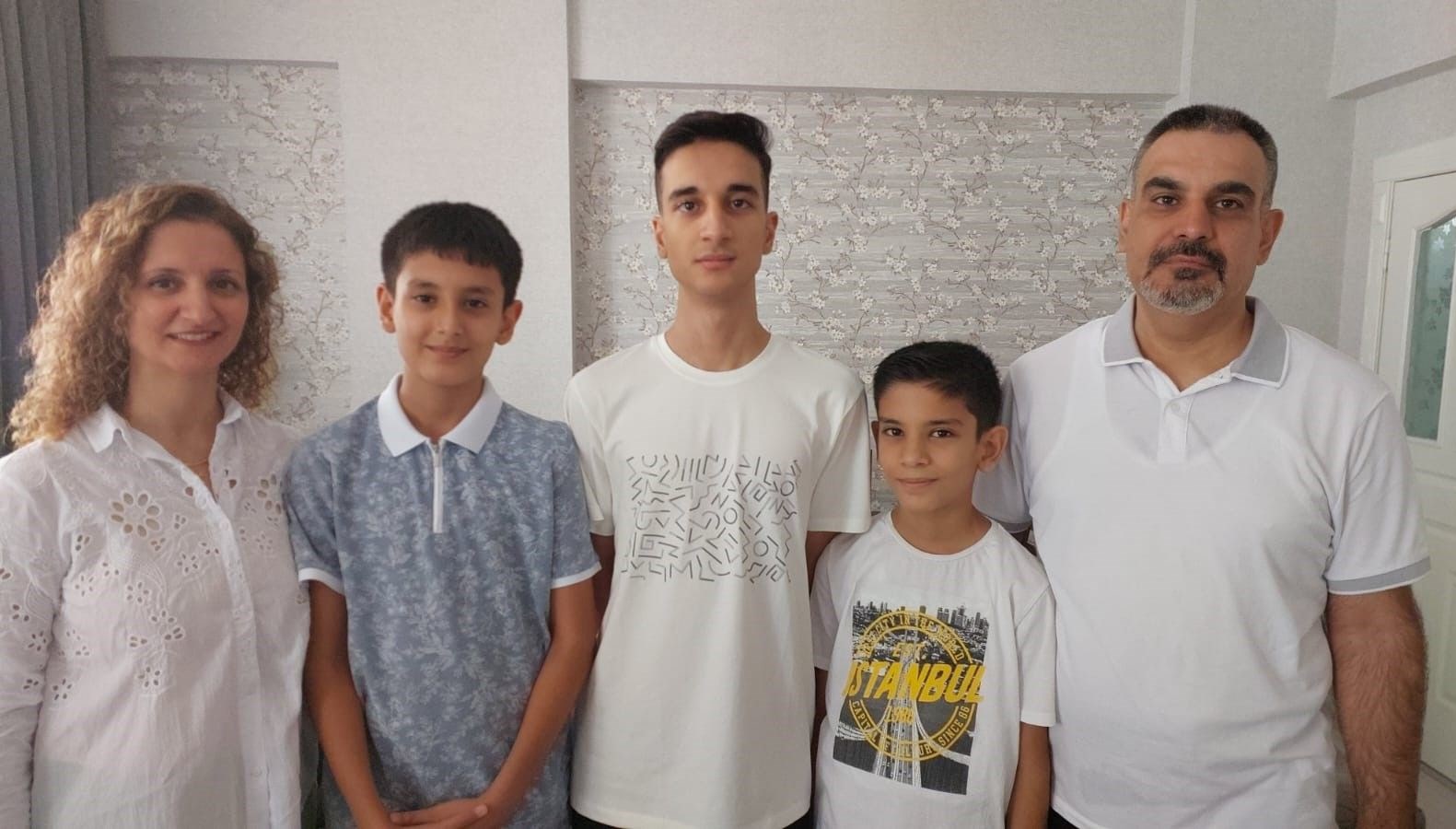 2025 YKS Türkiye Birincisi Ahmet Eren Özyurtseven'in Tercihi ve Başarı Hikayesi