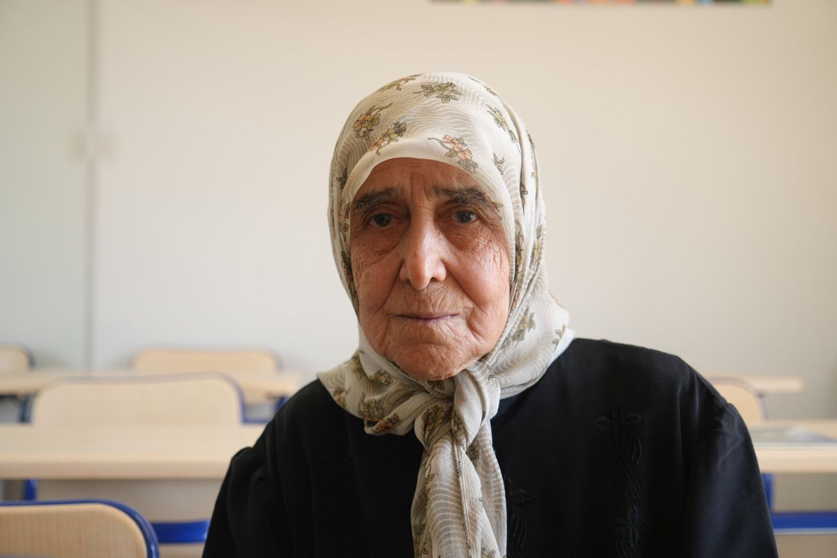 87 Yaşında Gaziantep'te Kur'an-ı Kerim Okumayı Başaran Fadile Tılfarlıgil'in İlham Veren Hikayesi