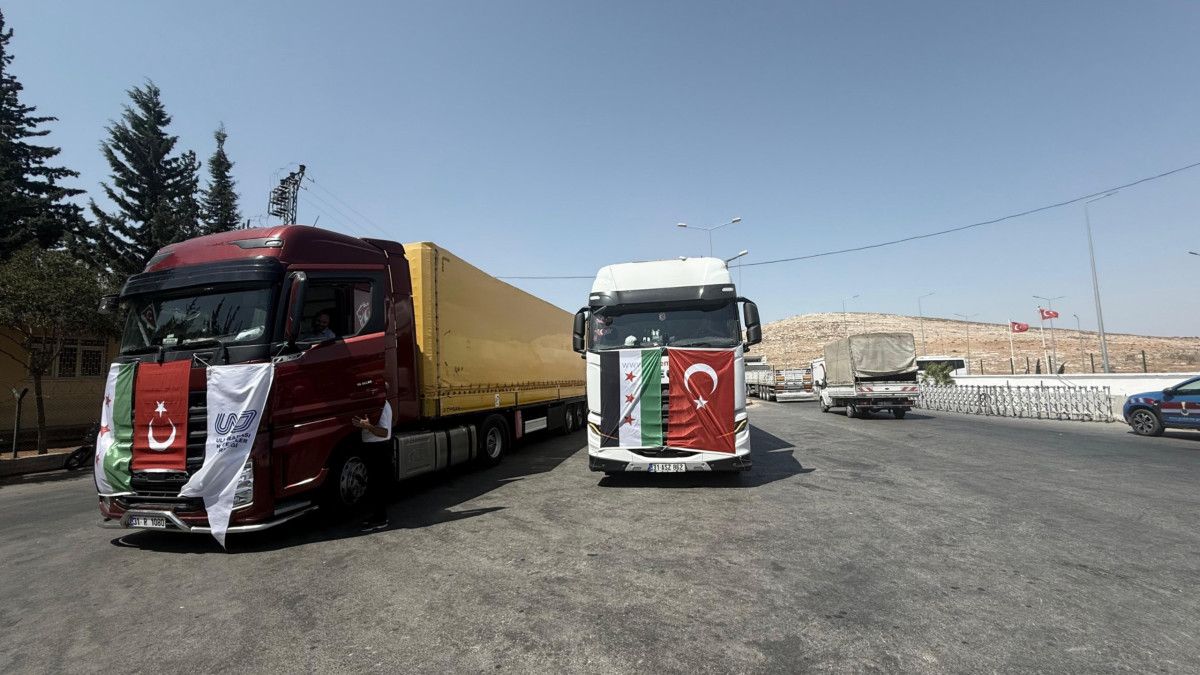 Abdulkadir Uraloğlu'ndan Türkiye-Suriye Arasında Kesintisiz Kara Yolu Taşımacılığı Başlangıcı
