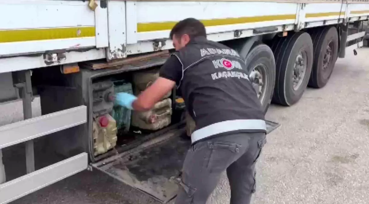 Adana'da 149 Kaçak Cep Telefonu Ele Geçirildi