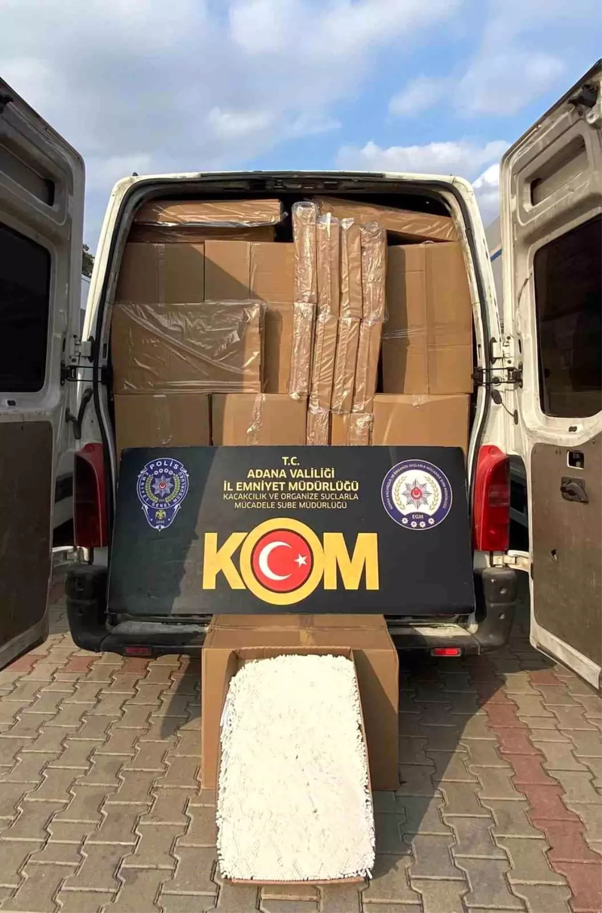 Adana'da 17 Milyonluk Kaçak Sigara Operasyonu