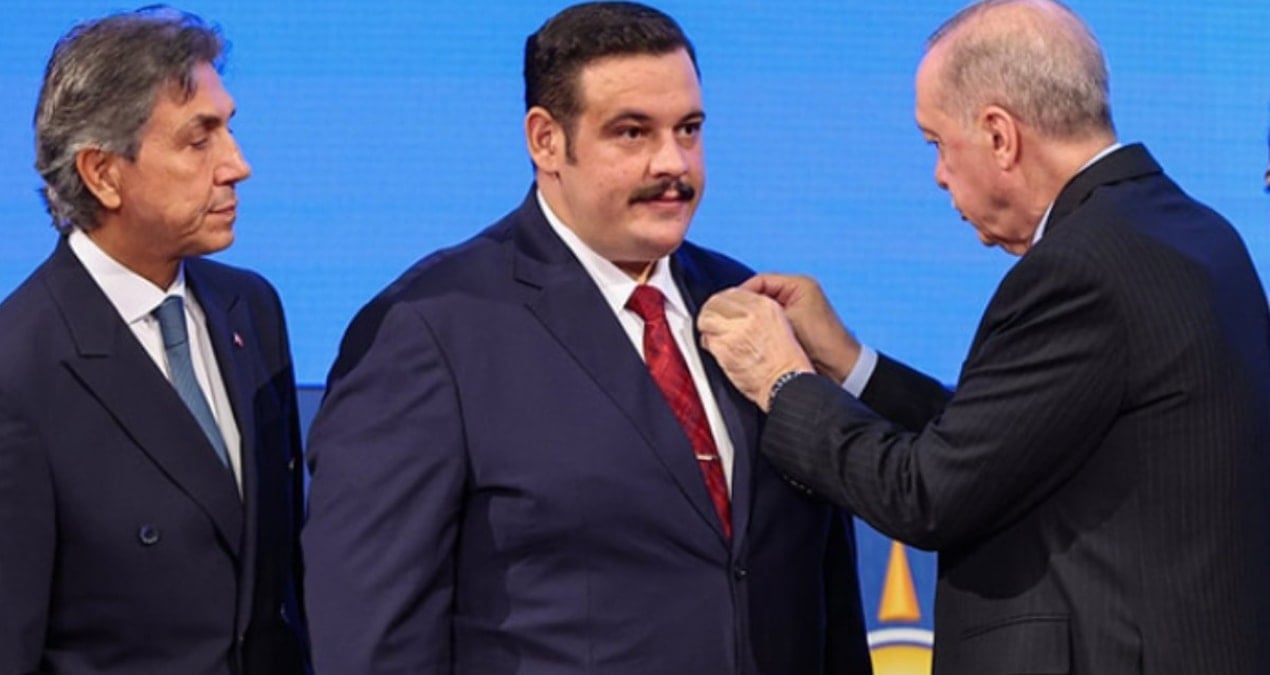 AKP'ye Geçen Belediye Başkanı Gözaltına Alındı