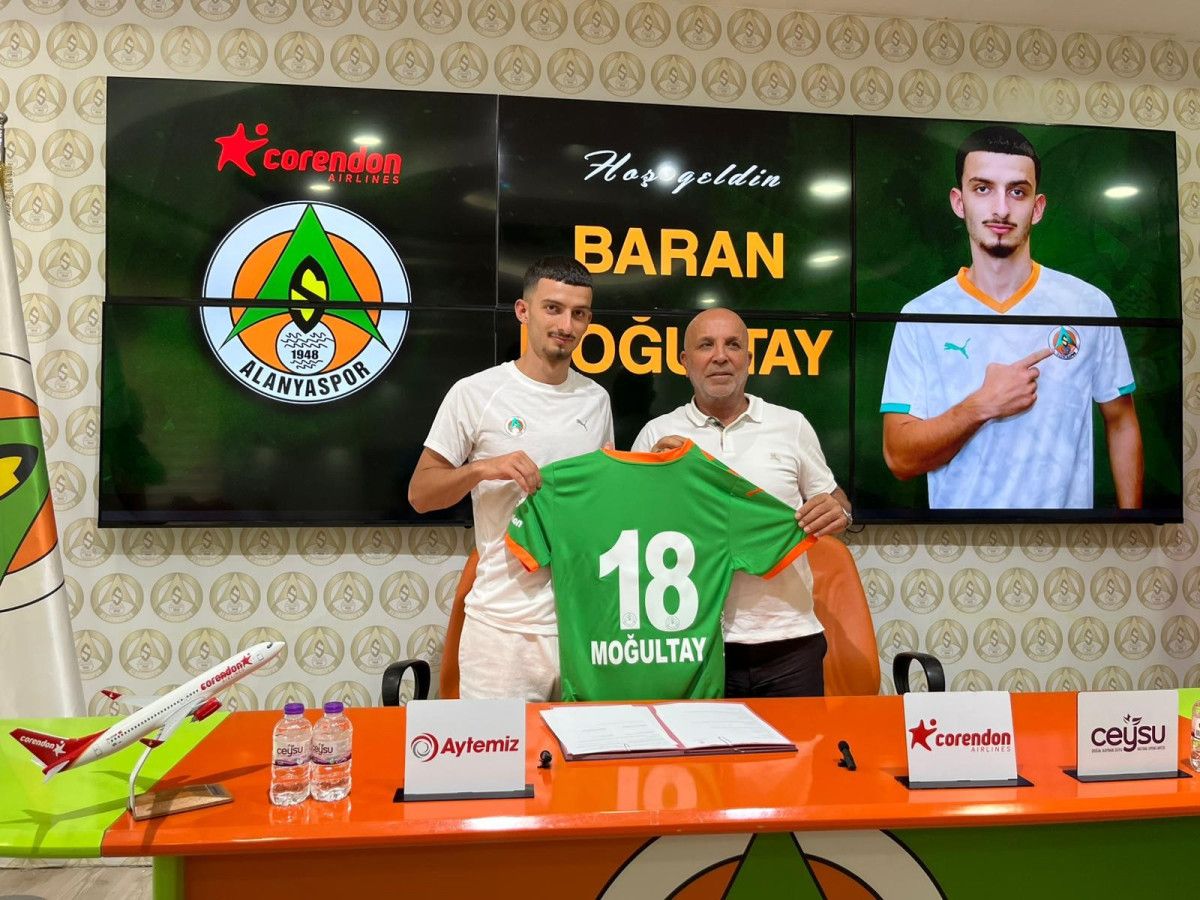 Alanyaspor'dan Dört Yeni Transfer İmzası
