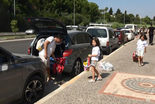 Antalya Manavgat'ta Her Şey Dahil Otelde Yaşanan Elektrik Kesintisi ve Personel Maaş Problemi Tatilcileri Zor Duruma Soktu
