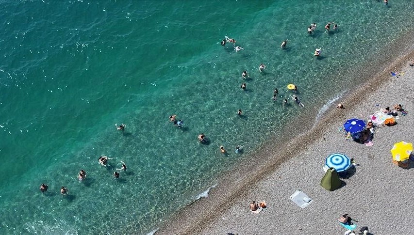 Antalya'da Sıcaklık Rekoru: 46,6 Derece Ölçüldü