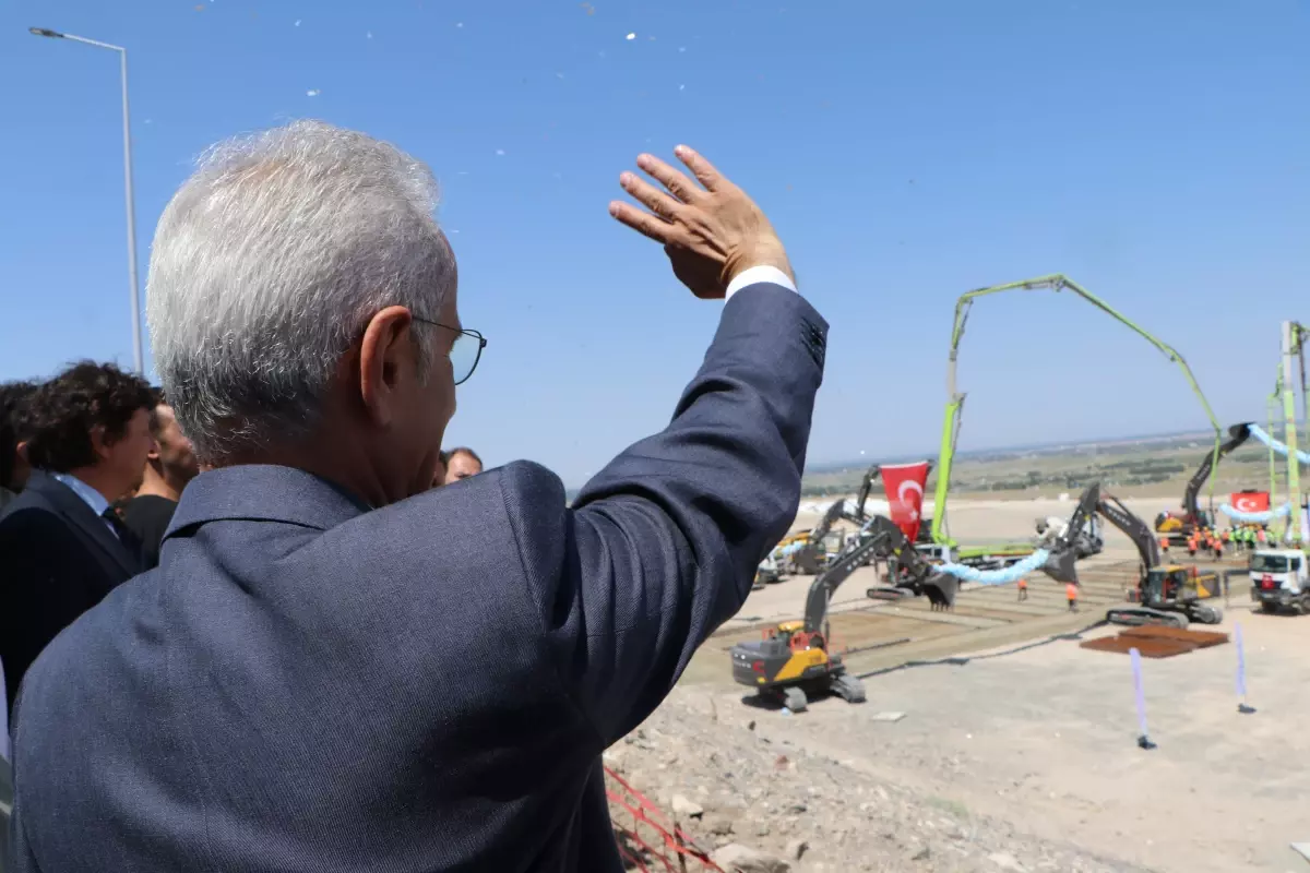 Bakan Uraloğlu: Zengezur Koridoru, bölgesel barışı pekiştirecek