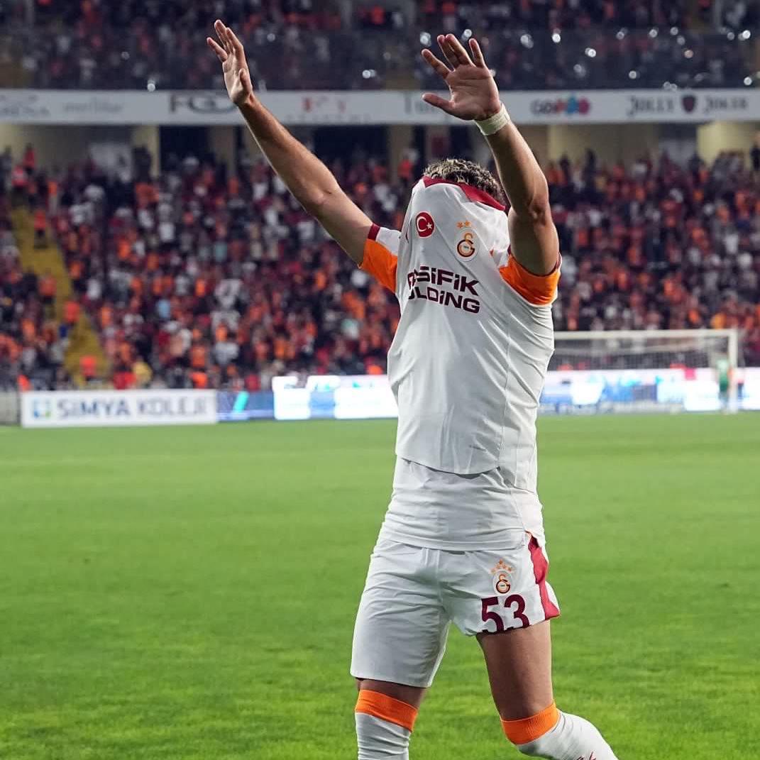 Barış Alper Yılmaz'dan Kerem Aktürkoğlu'na Olay Gönderme