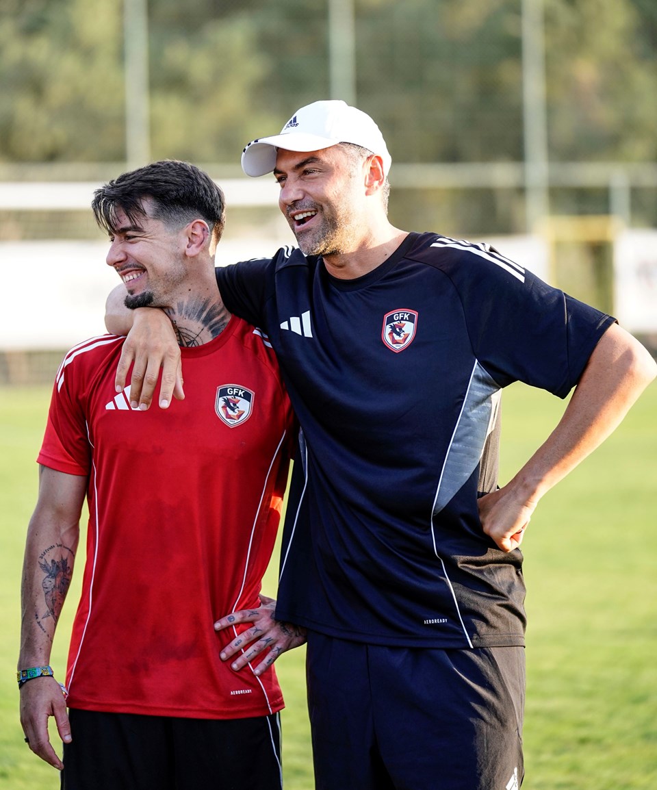 Burak Yılmaz'ın Teknik Direktörlükte İlk Gaziantep FK Maçı: Gençlerbirliği ile Kritik Buluşma