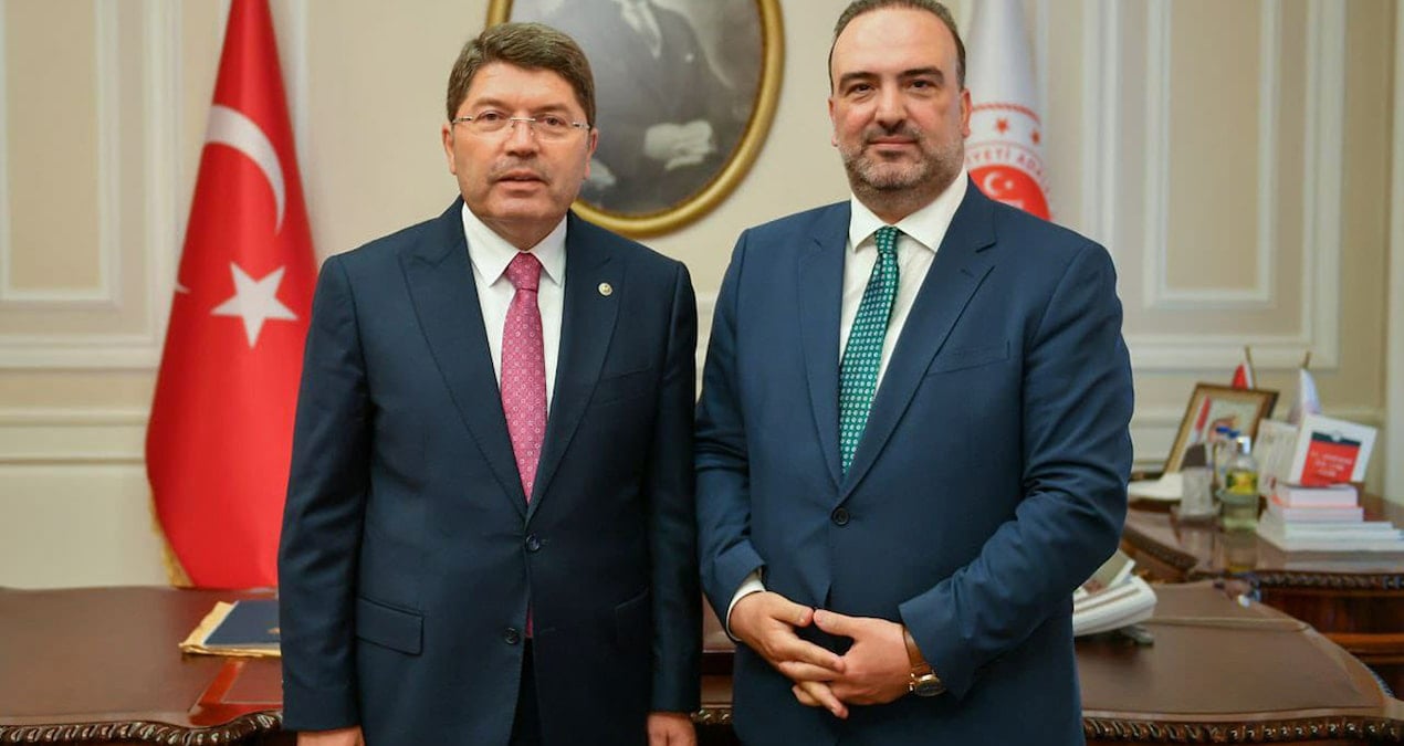 Diyanet Vakfı Mütevelli Üyesi Fatih Kurt'un Yeni Görevleri ve Akademik Kariyeri