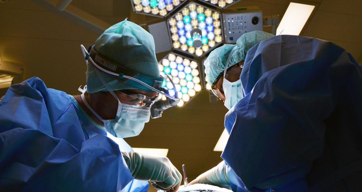 Doktor B.K.'ye Haksız Tahlil: 7 Yıl 1 Ay Sonra Tazminat Kararı