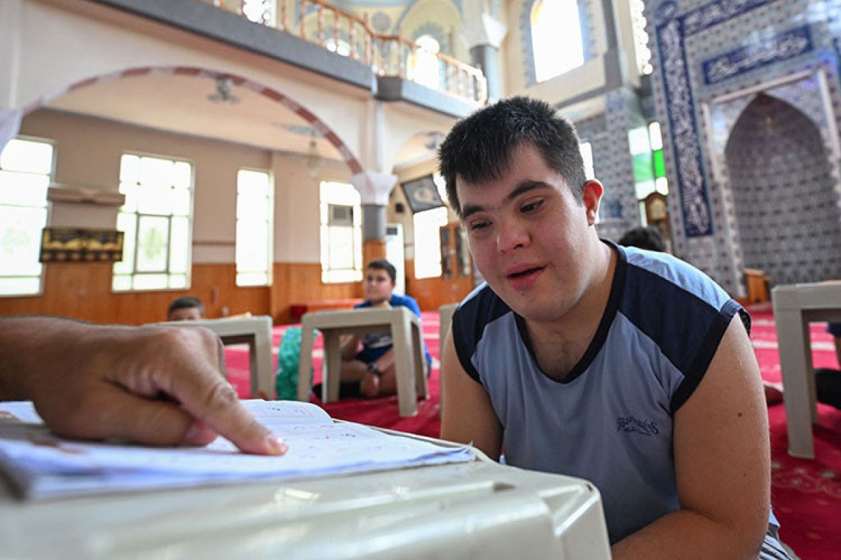 Down Sendromlu Enes, Gaziantep'te Kur'an Kursunun Neşesi Oldu