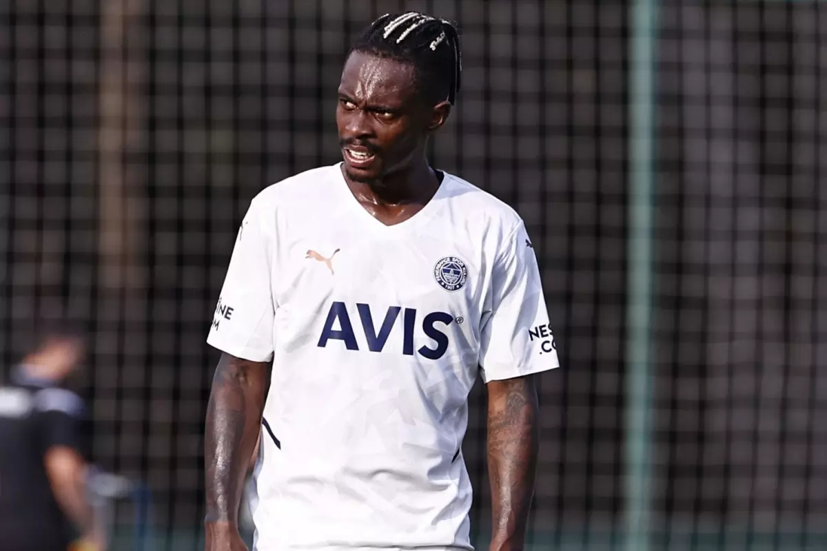 Fenerbahçe, Lincoln Henrique ile Sözleşmeyi Feshediyor