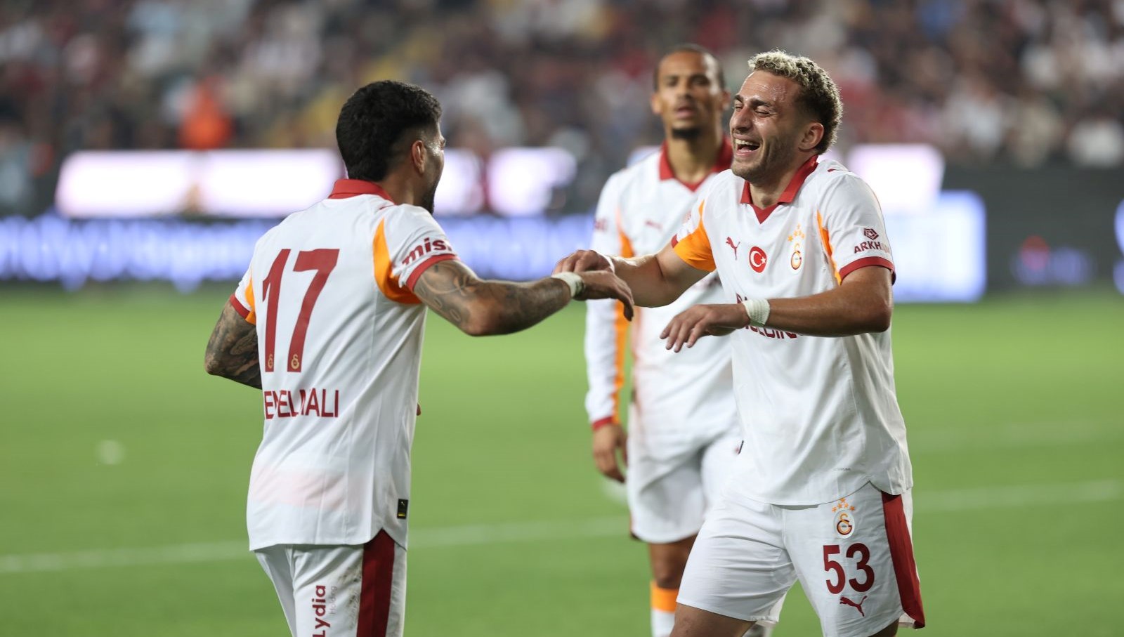 Galatasaray, Gaziantep FK'yi 3-0 Mağlup Ederek Sezona Galibiyetle Başladı