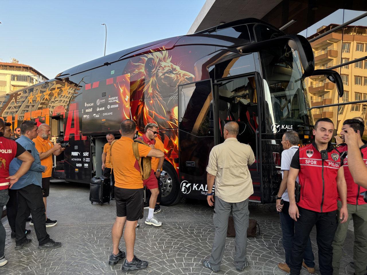 Galatasaray, Gaziantep'te Sezonu Açıyor