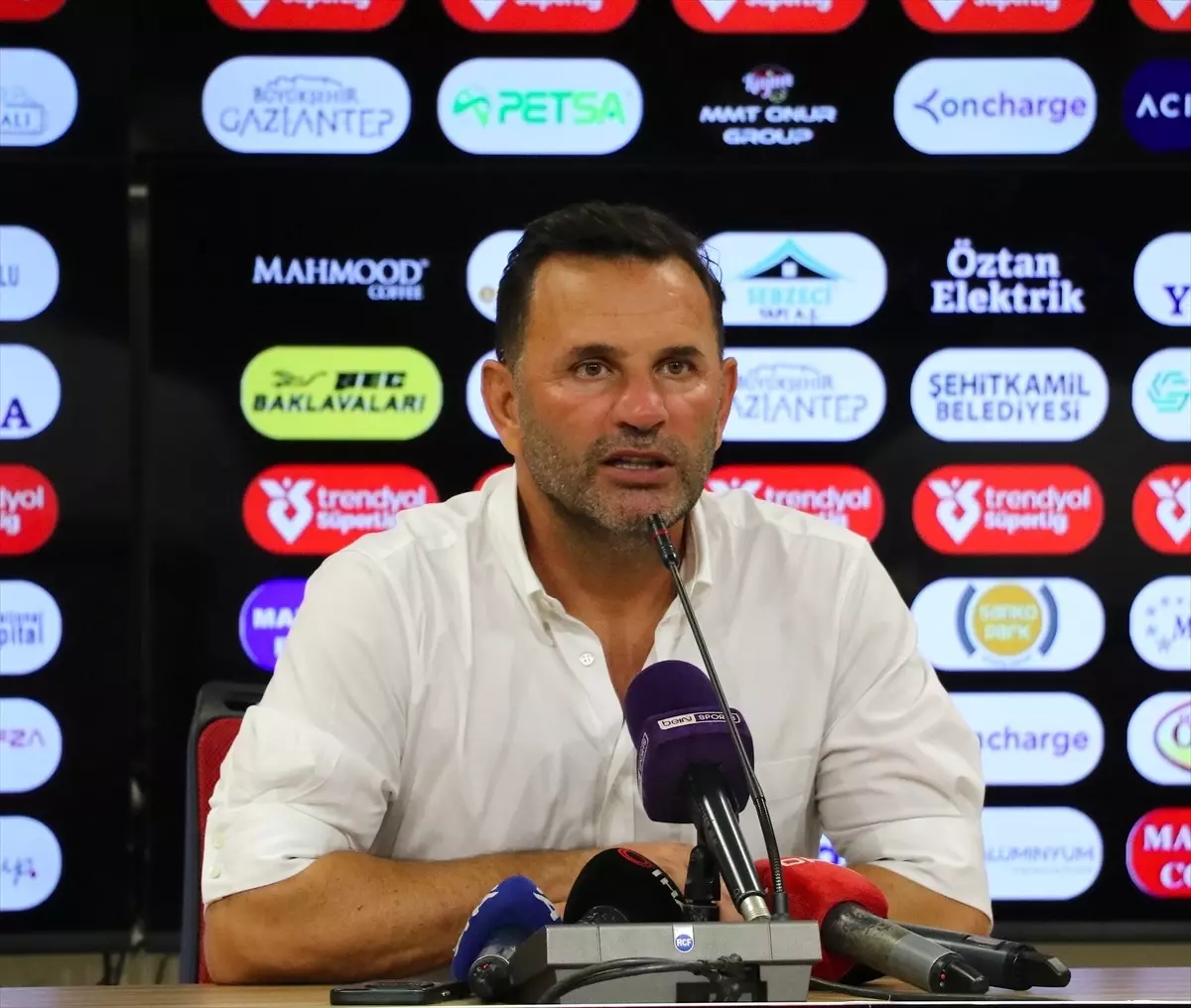 Galatasaray, Süper Lig'e 3-0 Galibiyetle Başladı