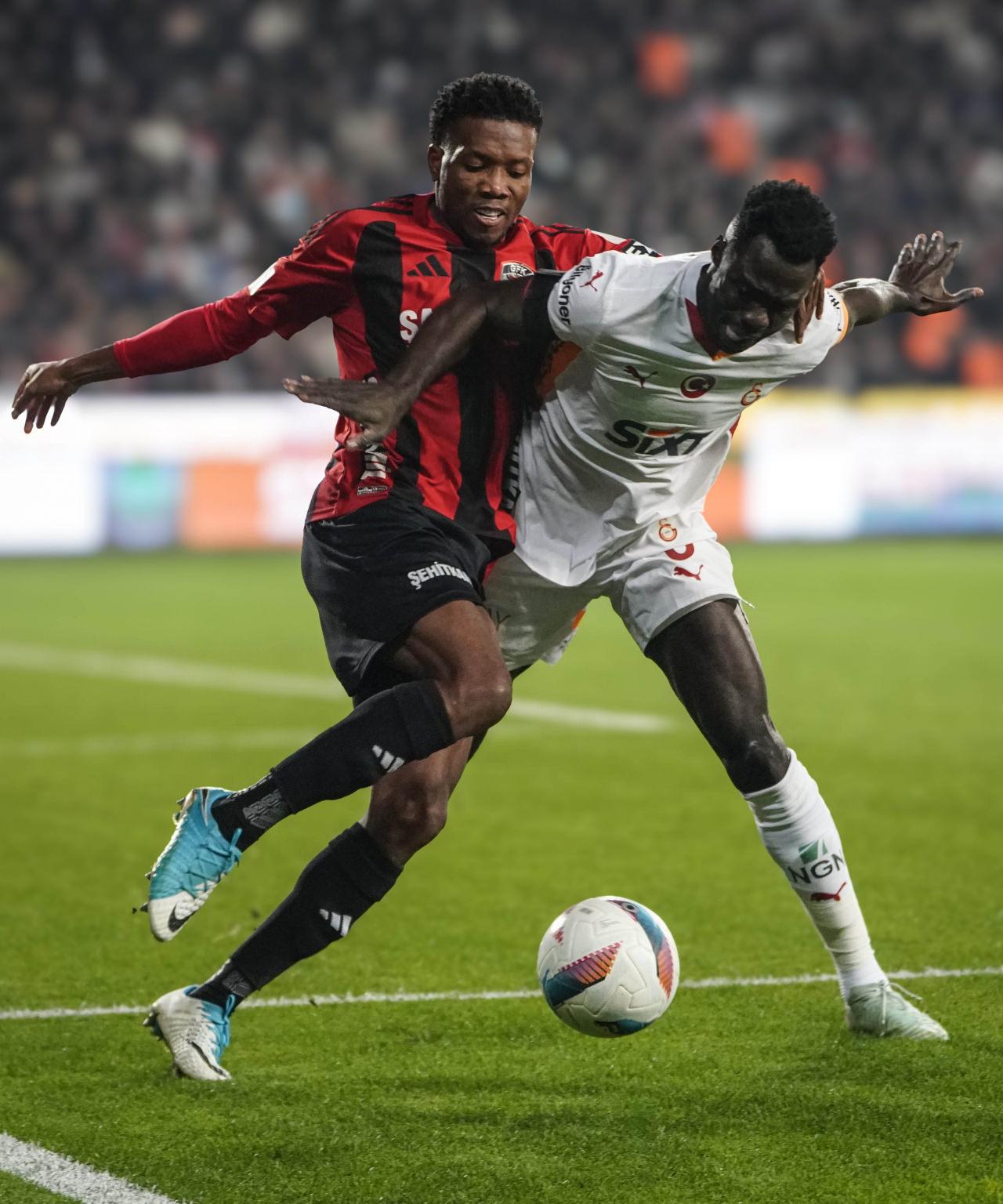 Gaziantep FK - Galatasaray Maçı Detayları ve İlk 11'ler