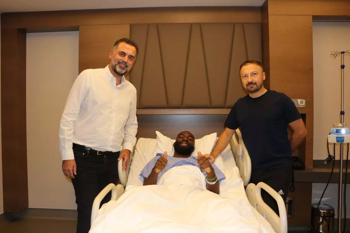 Gaziantep FK, Konyaspor Maçına Hazırlanırken M'Bakata'dan Kötü Haber