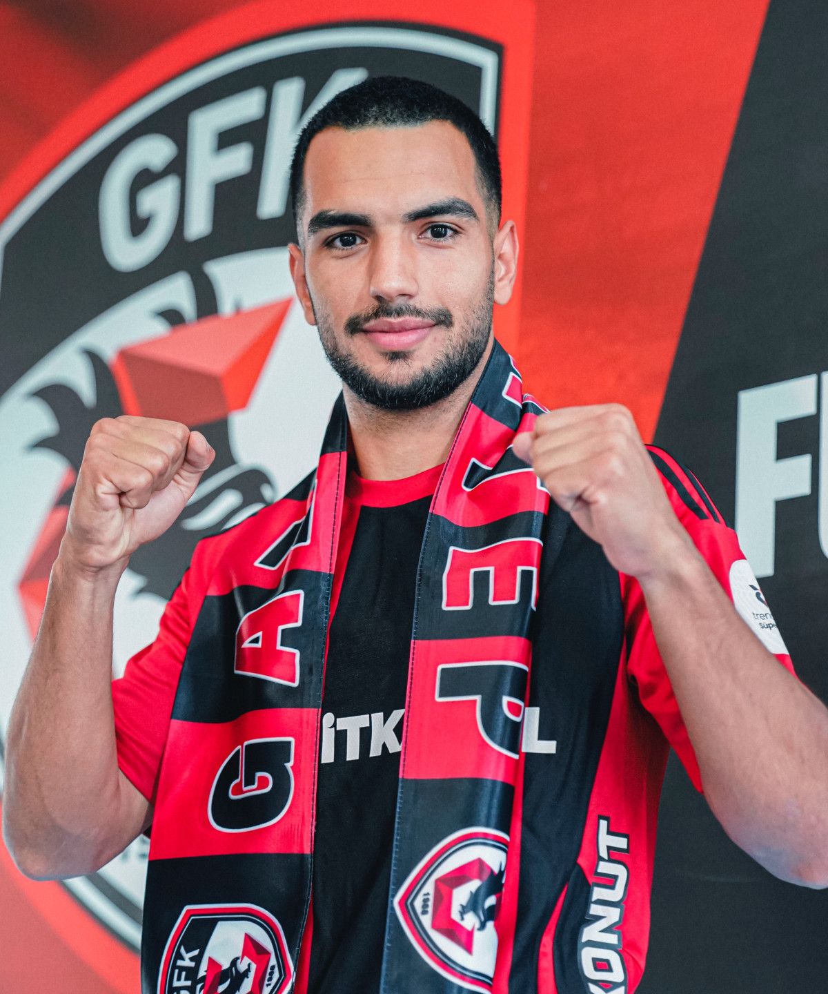 Gaziantep FK, Melih Kabasakal'ı kadrosuna kattı