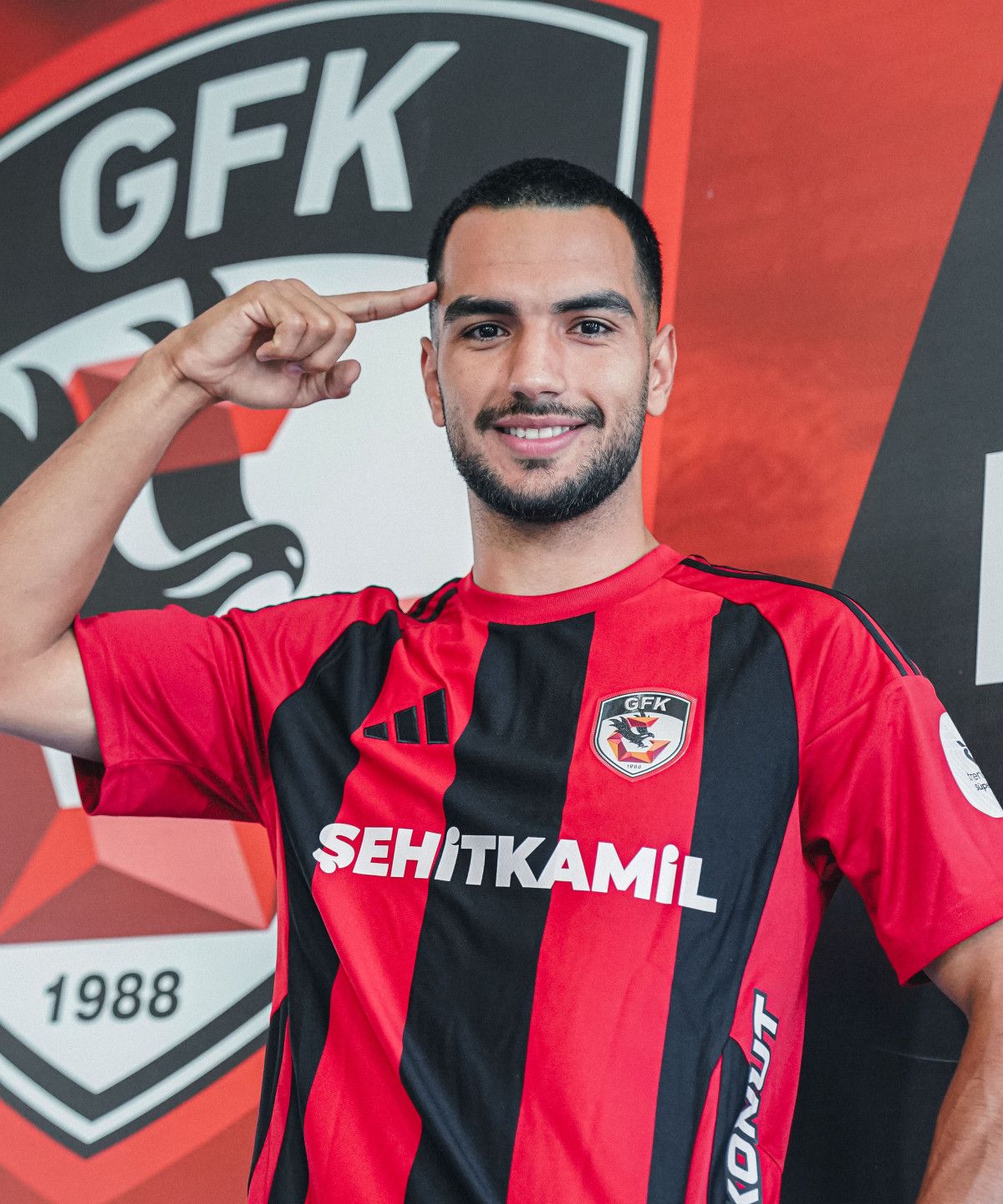 Gaziantep FK, Melih Kabasakal'ı kadrosuna kattı