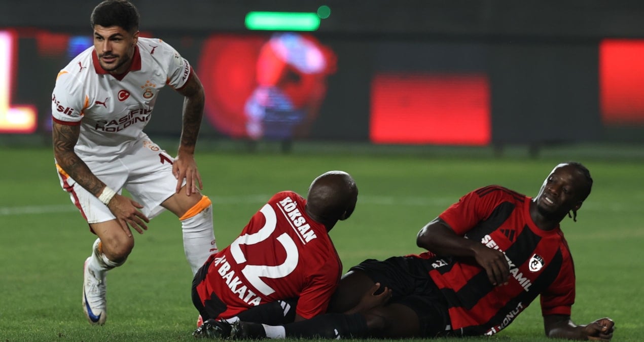 Gaziantep FK'nın Mbakata'sından Kötü Haber: Çapraz Bağ Sakatlığı