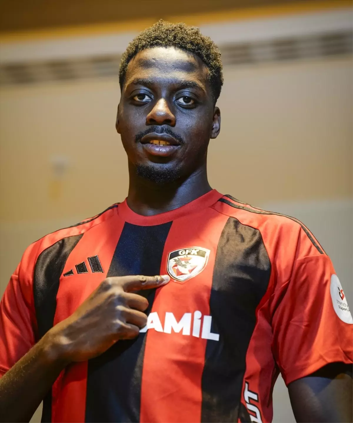 Gaziantep FK'nın Yeni Golcüsü: Muhammed Bayo Transferi Resmen Açıklandı