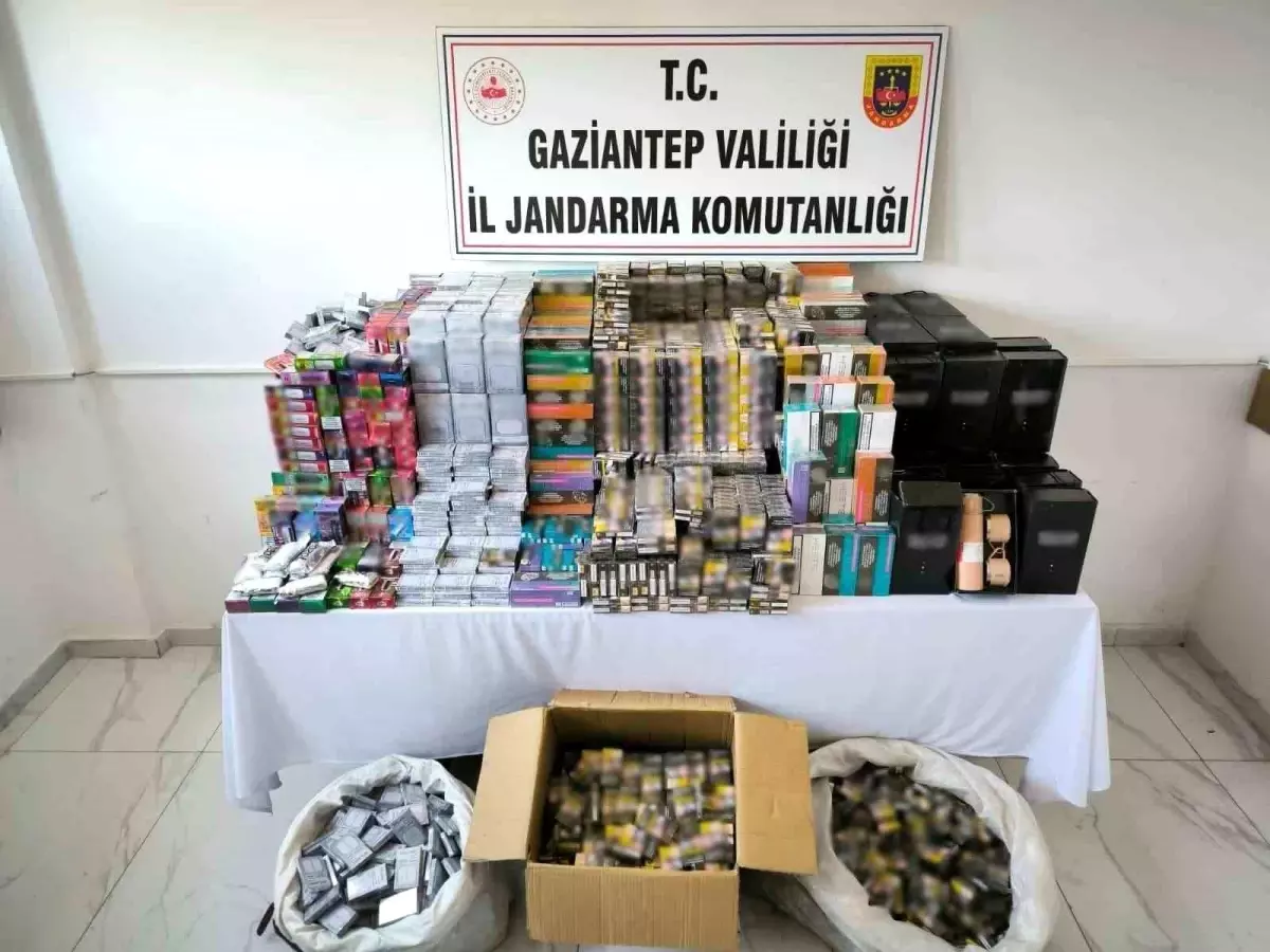 Gaziantep'te 1,5 Milyon TL Değerinde Kaçak Sigara Ele Geçirildi