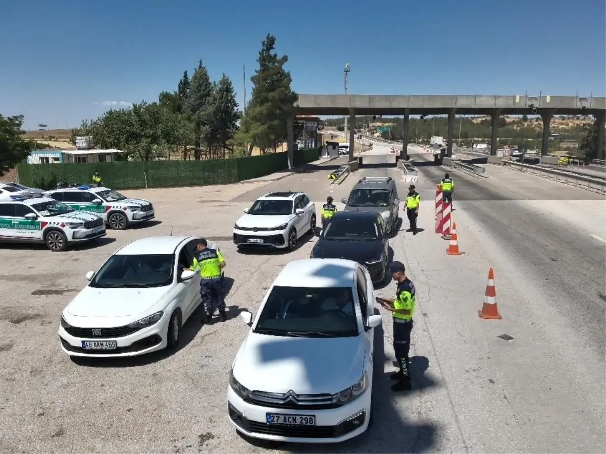 Gaziantep'te 217 Araca 300 Bin TL Ceza Uygulandı