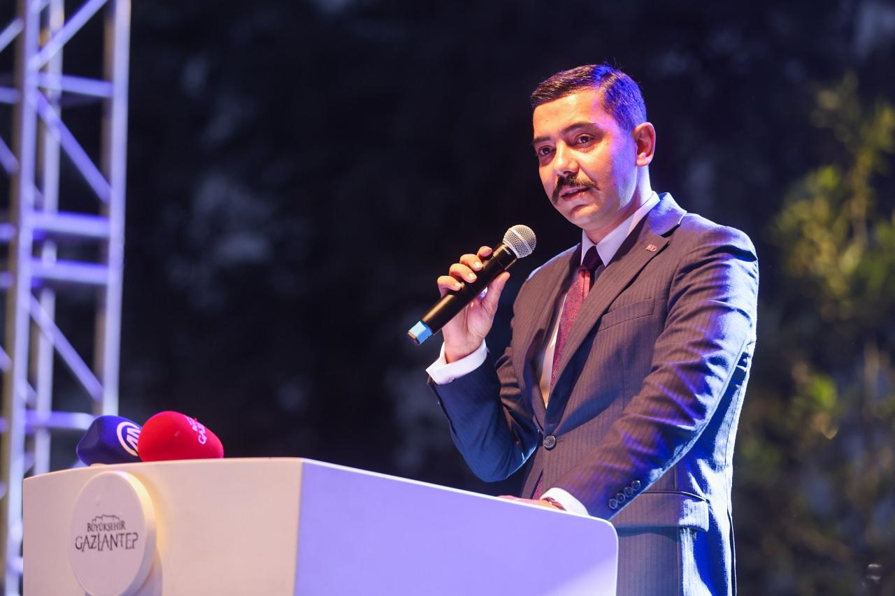 Gaziantep’te 9. Hemşehri Dernekleri Festivali Coşkuyla Başladı