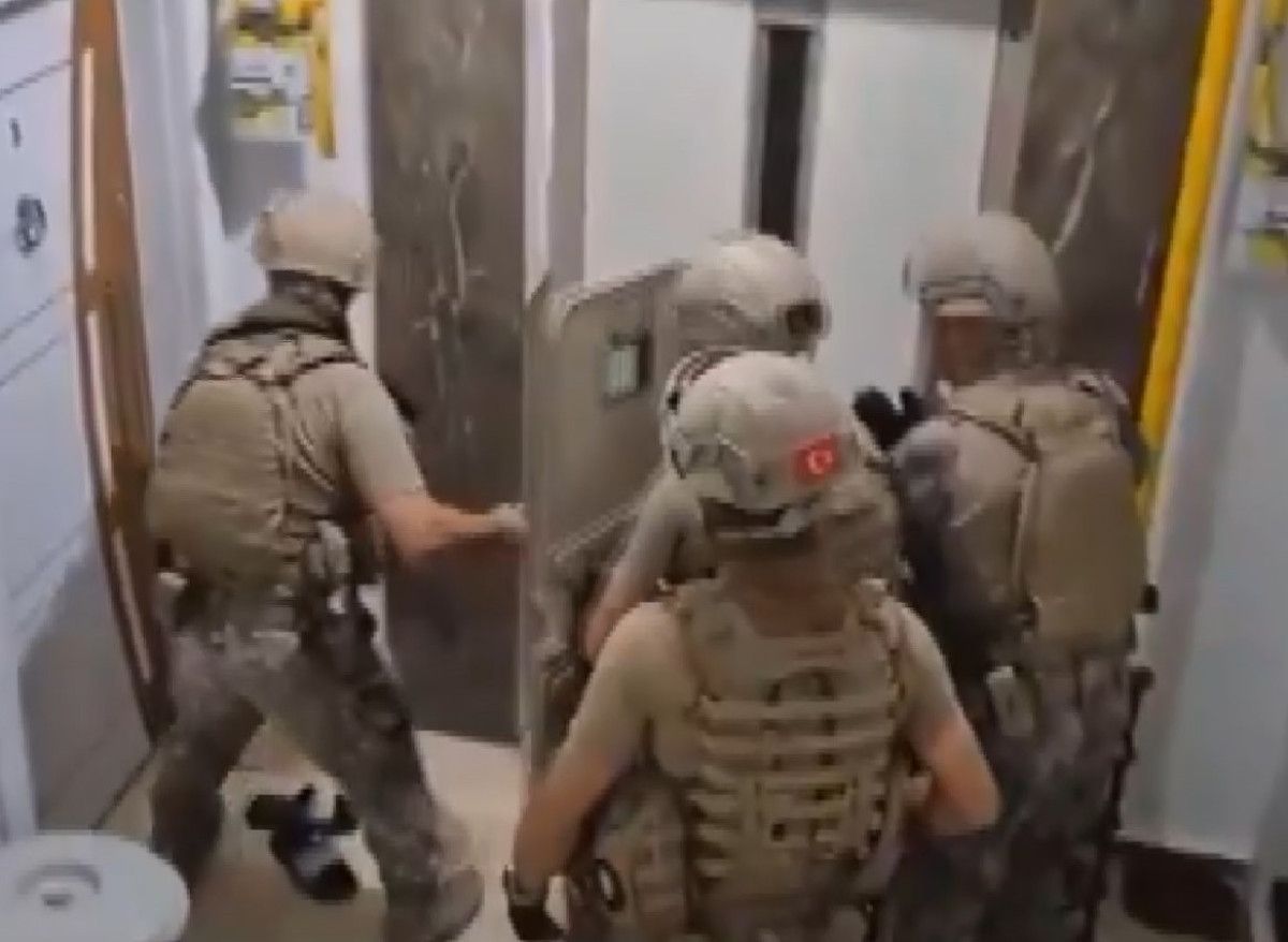 Gaziantep'te Esnafa Yönelik Tehdit ve Şantaj Operasyonu: 9 Gözaltı