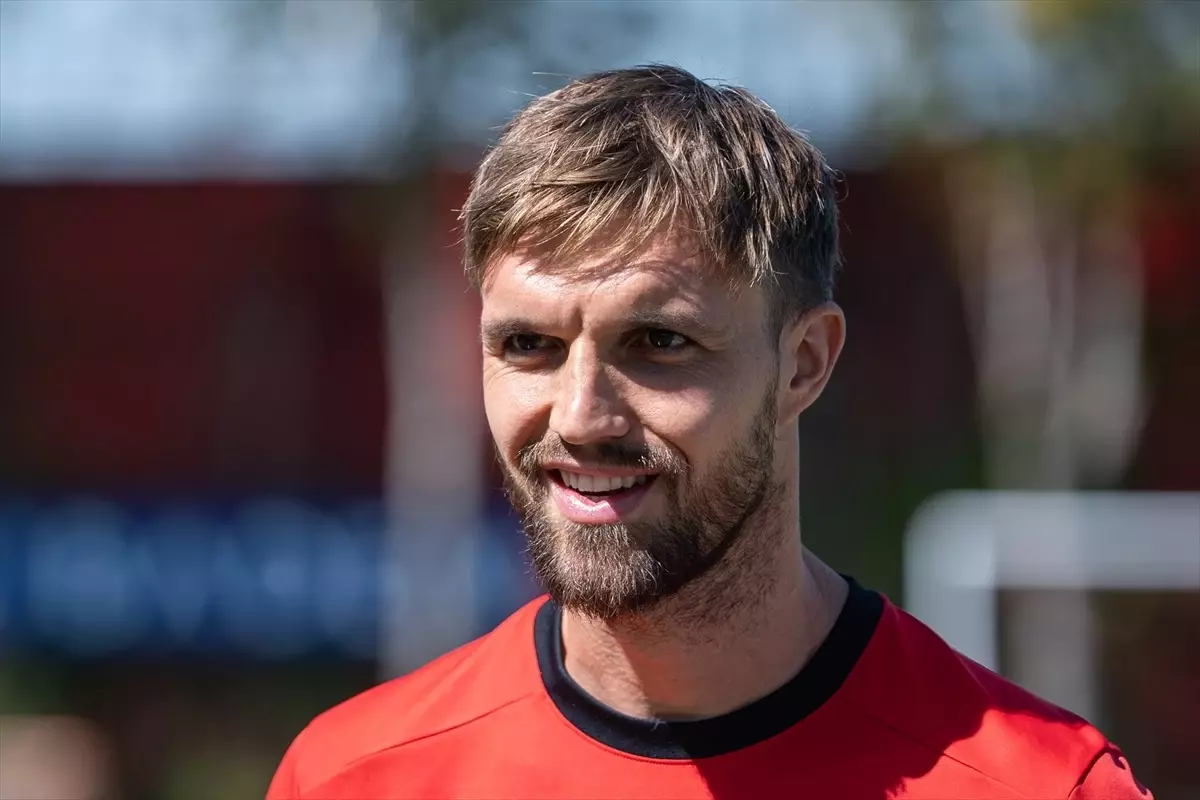 Gençlerbirliği'nin Fenerbahçe Karşısındaki Hazırlıkları ve Oyuncu Değerlendirmeleri