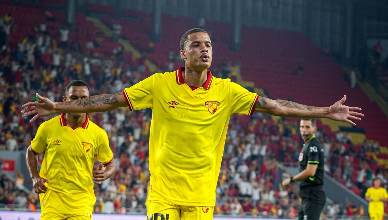 Göztepe, Süper Lig'e Çaykur Rizespor Deplasmanıyla Başlıyor