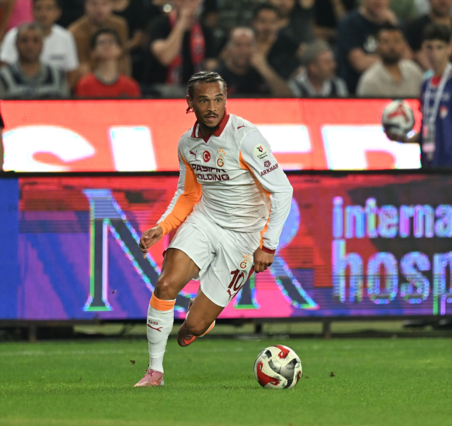 Leroy Sane, Galatasaray'daki İlk Maçında Kriz Yarattı