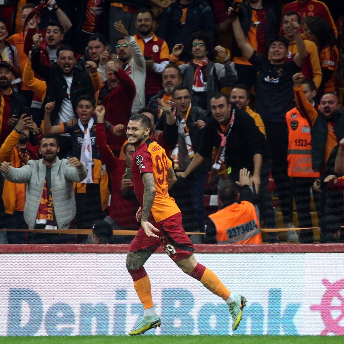 Mauro Icardi Türkiye'deki Futbol Tutkusunu Anlattı