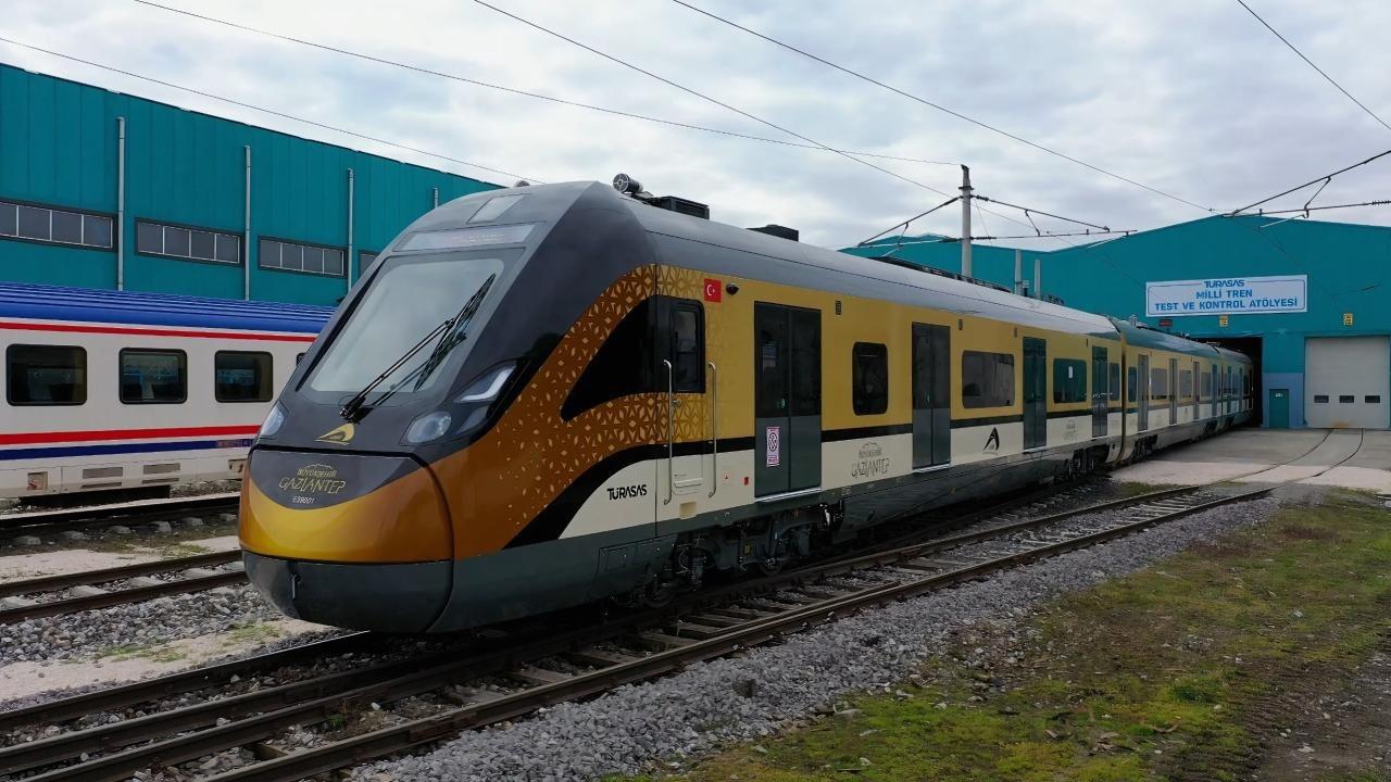 Milli Banliyö Tren Setinin Üretimi Tamamlandı